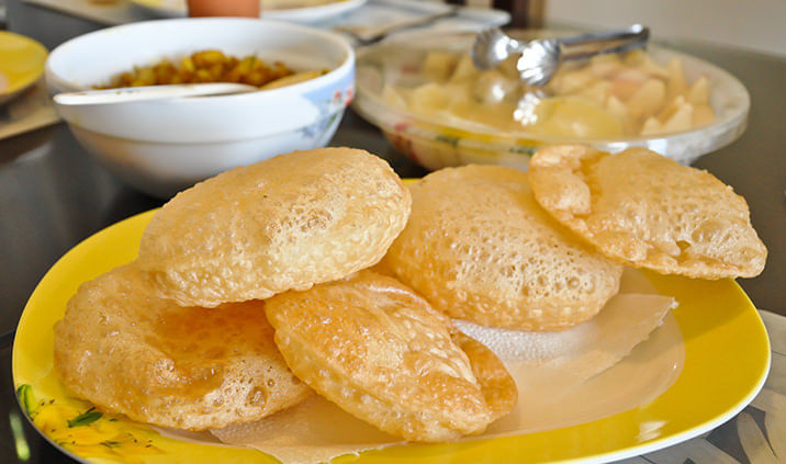 Ashu Bhature Wala